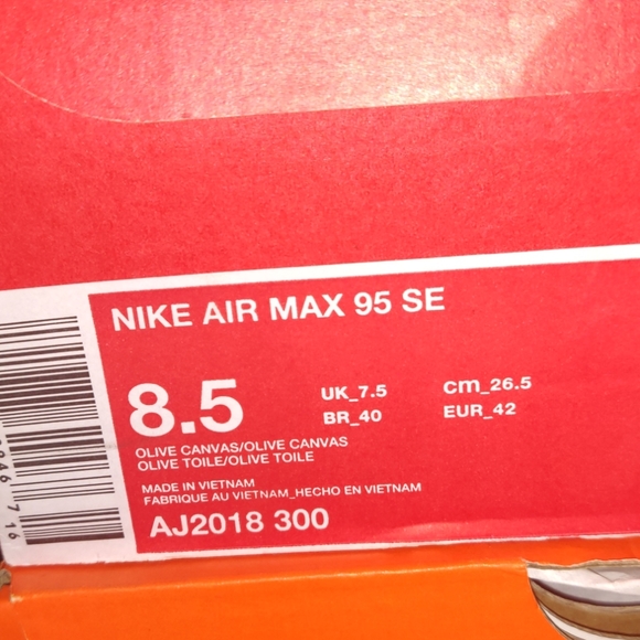 Nike Air Max 95. SE men shoes AJ2018 300 - Picture 7 of 7